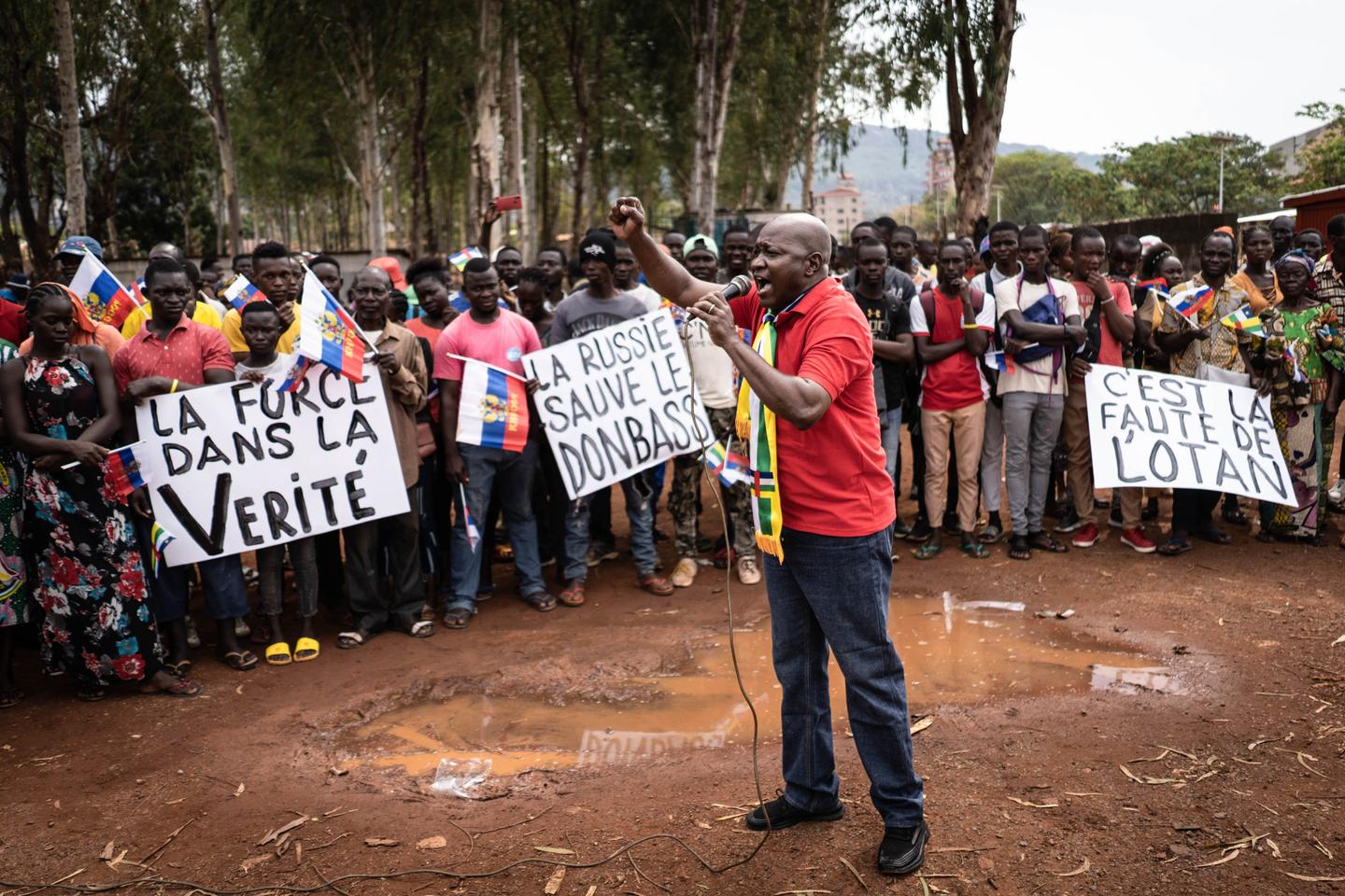 La Russie érige une machine de propagande en Afrique : la débâcle française